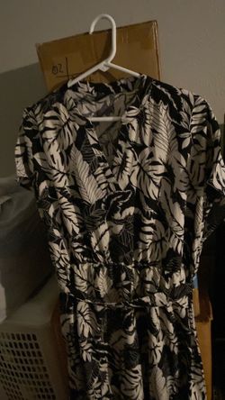 Ladies Black & White Printed Gown