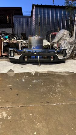 2020/23 GMC Sierra HD 2500 & 3500 front complete bumper