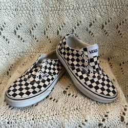 Black & White Checkered Vans, Youth Size 1