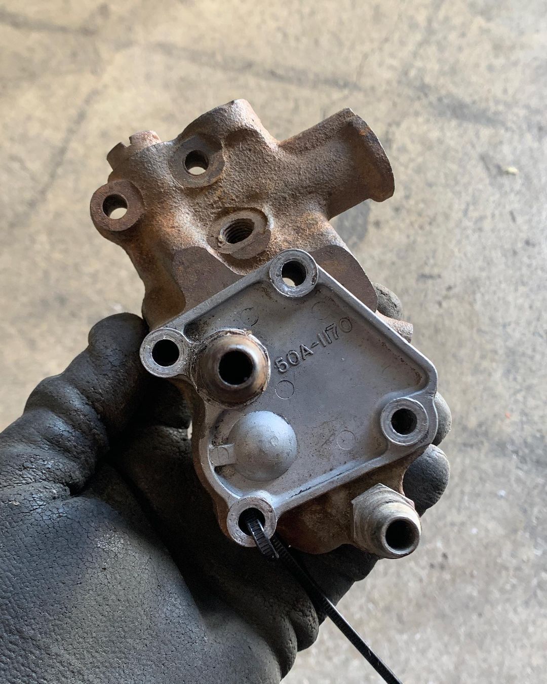 1(contact info removed) Panhead Oil Pump