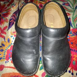 Birkenstock Clogs size 39 wide