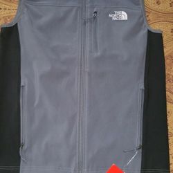 Brand New with Tags North Face Apex Vest