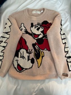 H&M Disney Mickey and Minnie knitted sweater