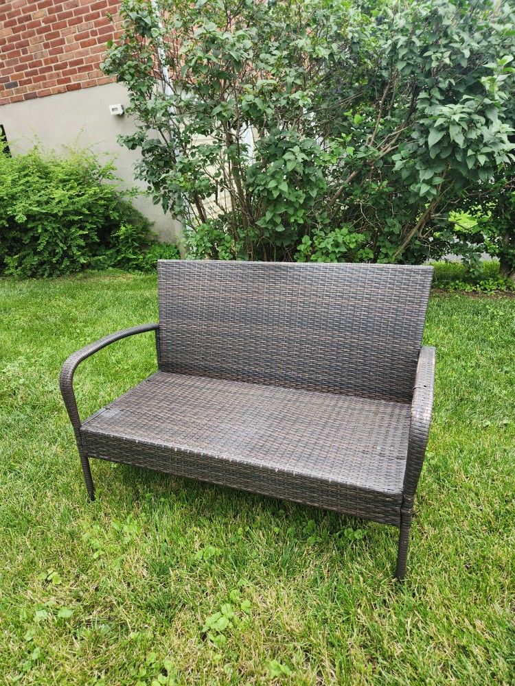 Wicker bench and table