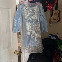 Elsa Dress Costume Size 4-6k Only $10