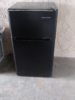 Mini-Refridgerator