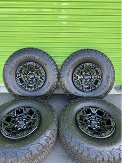 Ford Raptor R Factory Wheels Tires