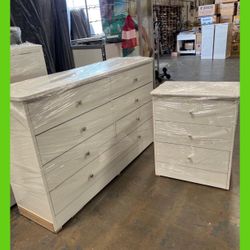 8 drawers dresser and nightstand/ Eight drawers dresser and nightstand