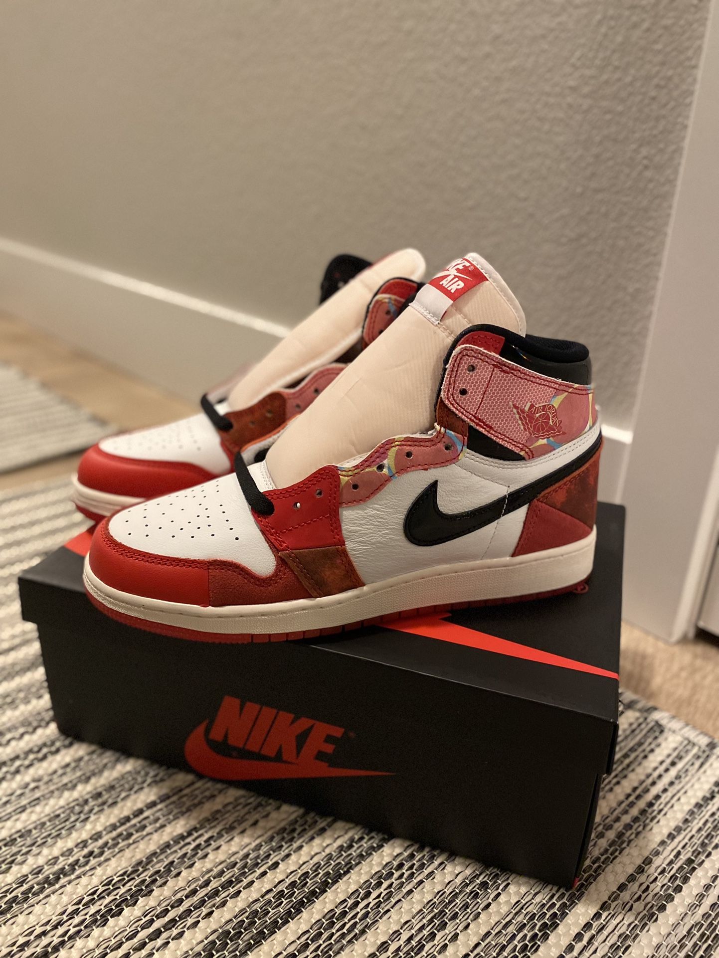 Air Jordan 1 Spider-Man (GS 6Y)