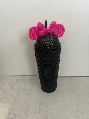 Disney Minnie Mouse 20 oz Black & Red Textured Tumbler Cup w/ Lid and straw NEW