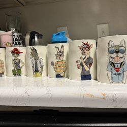 Mugs 