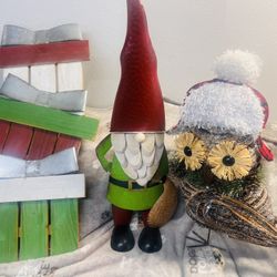 Holiday Decor See Description 