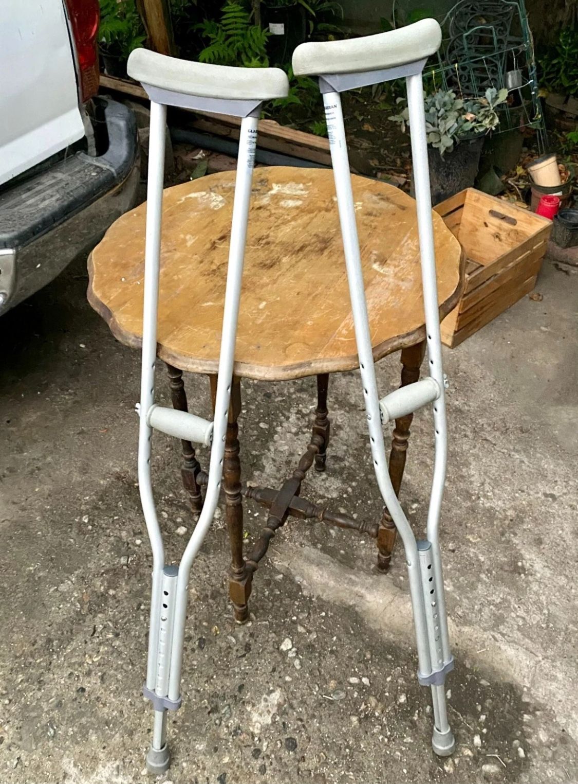 Guardian Crutches Adjustable Height Pair
