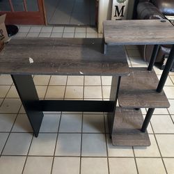 Small Computer Desk