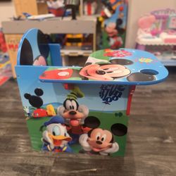 Toddler Mickey Mouse Chair