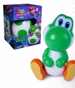 Hatchin Yoshi Super Mario Galaxy Movie Interactive Yoshi Hatching Figure IN HAND