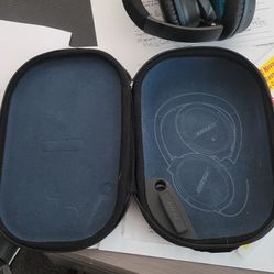 bose noise canceling quietcomfort 35 Bluetooth wireless headphones alexa with case like new 