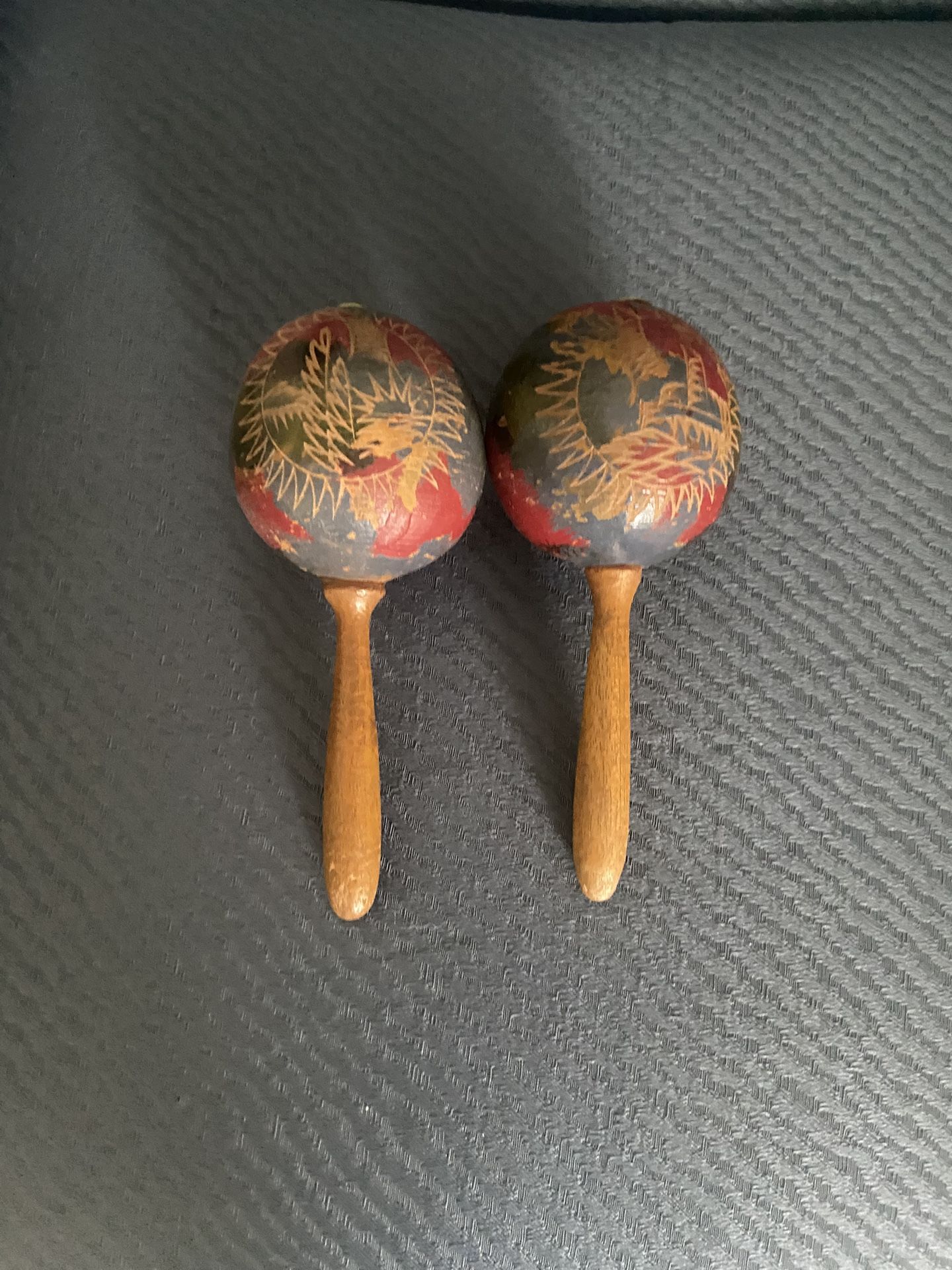 2 Decorative Maracas