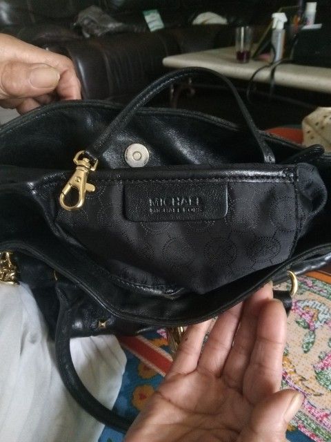 Micheal Kors Purse
