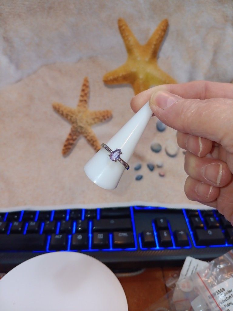 Size 10 Ring