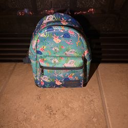 SpongeBob lounge fly backpack.
