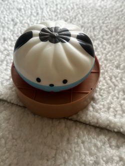 Dumpling squishy toy