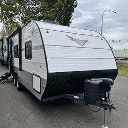 2022 RIVERSIDE RV RETRO 211