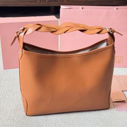  MIU Vintage Brown Bag for the Chic Corporate Girl