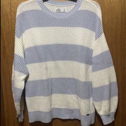 Hollister oversized knit sweater