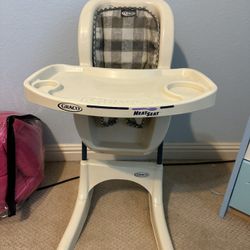 Doll High Chair 