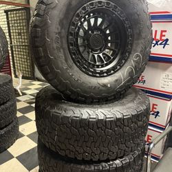 Vendo Rines Nuevos 17x9 De Ancho De 6-139.7 Con Llantas 315/70/R17 Bfgoodrich Las 4 Por $650 🚀✅