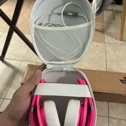 Beats By Dr.Dre Mixr 