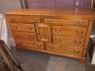9 drawer Dresser made of solid ...White Oak.
