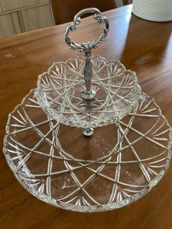 Mikasa 2-Tier Cut Glass Serving Stand