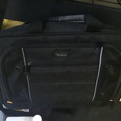 Targus Messenger Style Laptop Bag