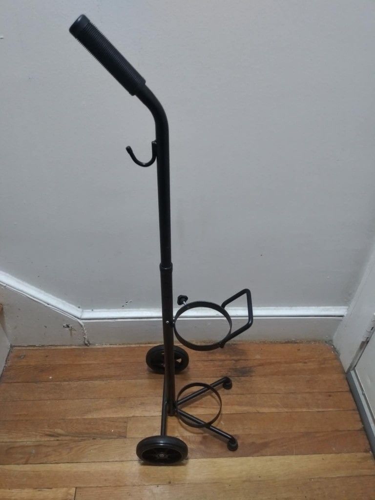 Adjustable Rolling Two Wheel Oxygen Tank Cylinder Cart Carrier Only Used A Couple Of Times.