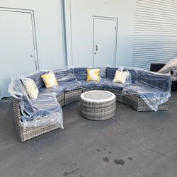 7pc Round Outdoor Patio Set With Table 