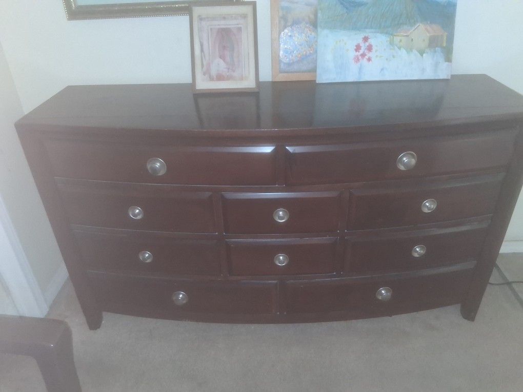 Dresser Whit Mirror 2 Nightstands