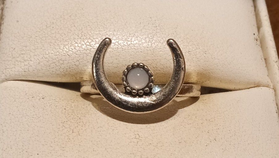 Sterling Silver Moonstone Crescent Moon Ring.