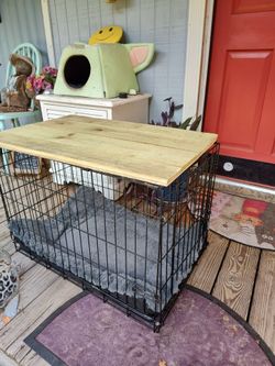 Pet create wooden top and bedding
