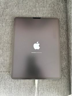 iPad Pro 12.9” (4th Gen) – 128GB (Wi-Fi)