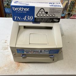Laser printer with extra brand new cartridge pick up in Westbury or Commack areas