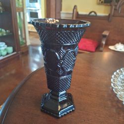 Vintage Avon Ruby Red Cape Cod 1876 Series Sandwich Glass Pedestal Vase