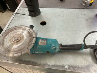 Makita 7” Angle Grinder
