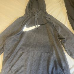 Nike Men's Dri-Fit Therma Pullover Training Hoodie