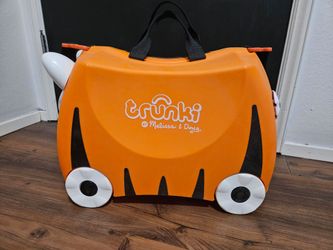 Trunki kids suitcase