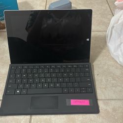 Tablet With Keyboard 