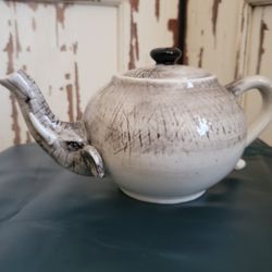 Ceramic Elephant  Teapot from World Market - EUC