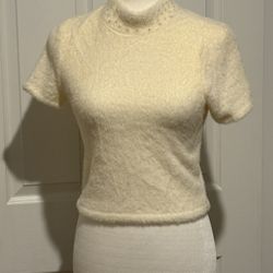 Beautiful Cashmere Sweater 
