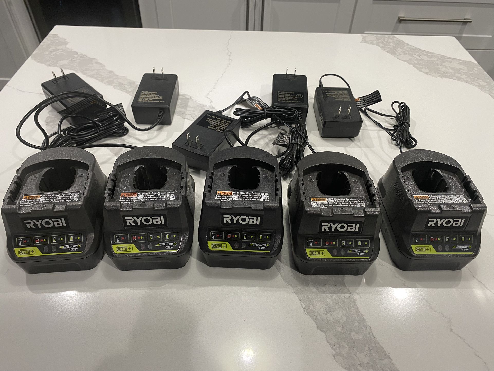 RYOBI ONE+ 18V CHARGER